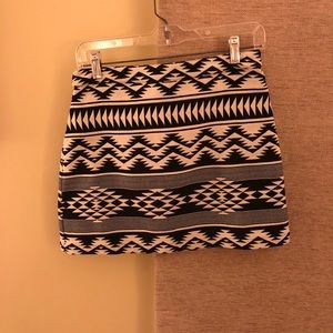 Topshop B&W Skirt